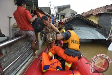 BNPB: 10.530 orang mengungsi akibat banjir Jakarta