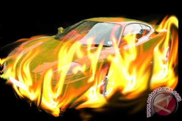 Ferrari 360 Spider terbakar di Meksiko