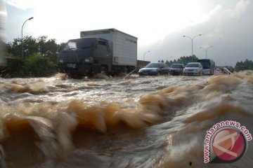 Pengamat: teknologi tepat bantu kurangi dampak banjir