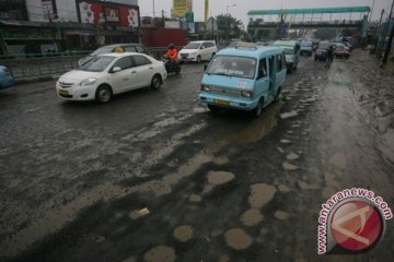 Waspada hujan lebat disertai petir