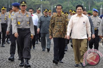 Tingkatkan kewaspadaan hadapi terorisme, kata Kapolri