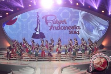 Finalis Puteri Indonesia menari di malam puncak