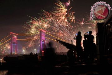 Pesta Kembang Api Tahun Baru