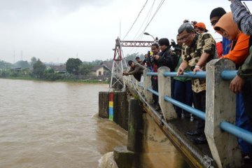 Gubernur Jabar tinjau Katulampa