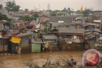 Jakarta akan pindahkan 20 ribu keluarga dari bantaran sungai