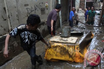 16.285 warga Pati masih bertahan di pengungsian