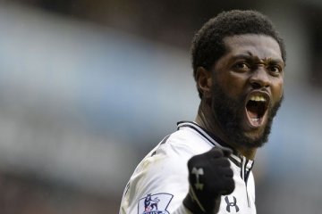 Tottenham coret Adebayor dari skuat Liga Europa