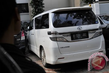 KPK sita mobil Wawan dari tangan anggota DPRD Banten