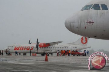 Bandara di Jawa terdampak Kelud mulai bersih-bersih