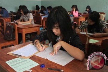 Soal ujian SD 25 persen dibuat pusat