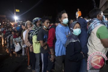 Pengungsi Kelud sekitar 87.629 jiwa