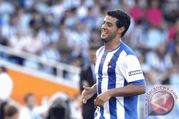 Carlos Vela antar Sociedad bungkam Levante 4-0