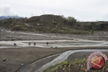 BNPB: pengungsi Gunung Kelud boleh pulang