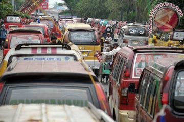 Aksi Supir Angkot