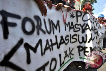 TOLAK PENGGUSURAN