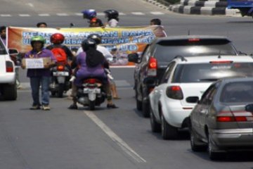 Galang Bantuan Kelud/Joko Sulistyo