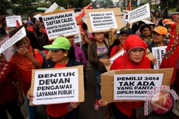 Forum caleg perempuan tolak politik uang