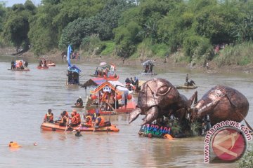 Pantia Festival "Bengawan Bojonegoro" telusuri Bengawan Solo