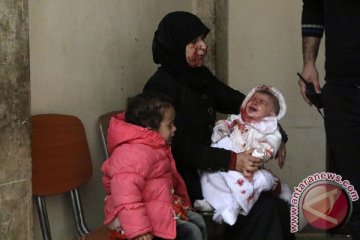 Bayi kelaparan, perempuan cedera penuhi rumah-rumah sakit Suriah