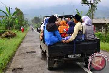 Larangan penggunaan mobil bak terbuka tidak digubris