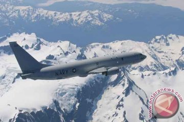 Pesawat intai tercanggih AS kelilingi langit Jatim dalam latihan
