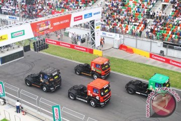 Truk Tata unjuk kemampuan di T1 Prima Racing