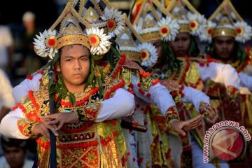 UPACARA MELASTI MAKASSAR