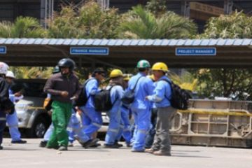 Amuk Buruh Batam/Joko Sulistyo