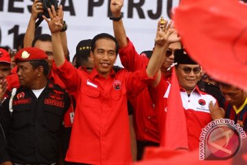 Jokowi-Mega kampanye terpisah untuk ukur kekuatan massa