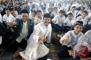 Kiai: mayoritas ulama sepuh dukung Gus Ipul