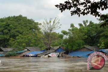 300 kepala keluarga mengungsi akibat banjir di Pasaman