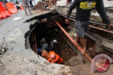 Pemkab Gunung Kidul imbau warga tenang sikapi tanah ambles