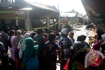 Kebakaran dan banjir terjadi bersamaan di Sampit