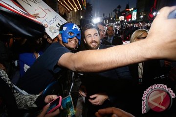 Sutradara: Chris Evans belum selesai perankan Captain America