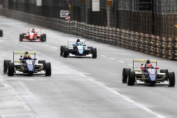 Pebalap Darma-Senna wakili Indonesia di Formula Masters