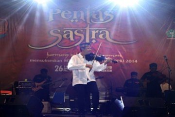 Pentas Sastra Jelang MTQ/Joko Sulistyo