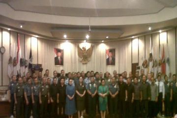 Kunjungan Perwira siswa Sesko TNI ke DPRD Sulut