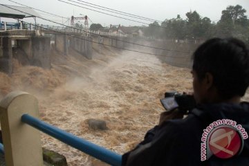 Status bendung Katulampa siaga tiga banjir