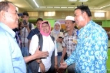 Gubernur Sjachroedin &amp; Wartawan