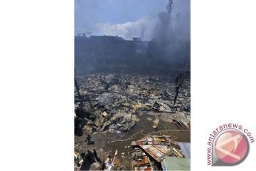 PASCA KEBAKARAN PASAR SENTRAL MAKASSAR