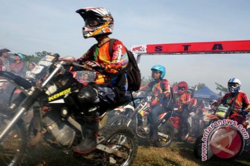Sensasi Adrenalin Xtrim Bali diikuti 450 peserta motor trail