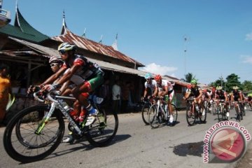 Pegasus main aman di etape tiga Tour de Singkarak