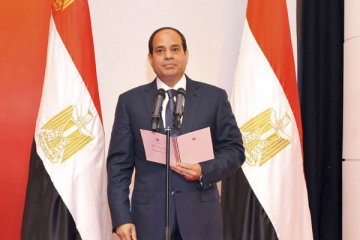 Pendukung Moursi bayangi resepsi pelantikan Presiden Sisi