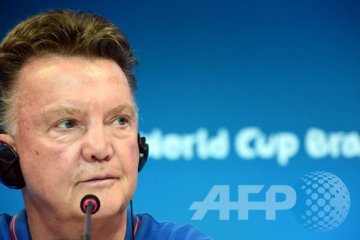 Louis van Gaal tidak ingin berpuas diri