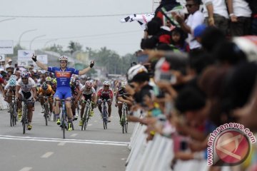 Brenton Jones juarai etape terpanjang Tour de Singkarak
