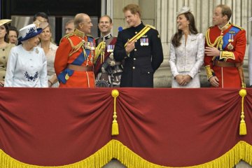 Pangeran Harry kenalkan Meghan Markle ke Ratu Elizabeth