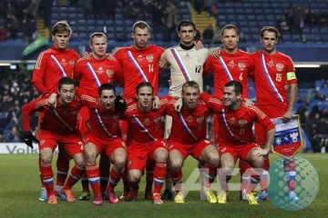 Euro 2016: Rusia lawan Slovakia di stadion tertutup