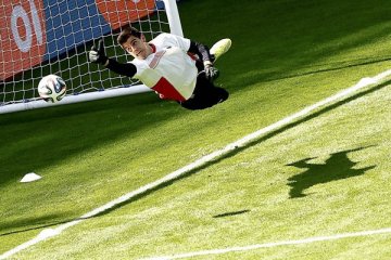 Thibaut Courtois membuka pintu kepada Real Madrid