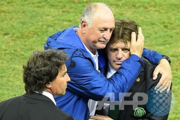 Scolari puji Brasil walau imbang lawan Meksiko