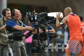 Klasemen Grup B, Belanda juara dengan poin sempurna